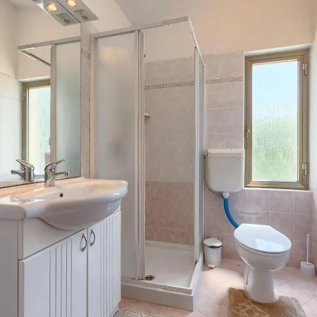 Apartman Ksenija-4 By Interhome